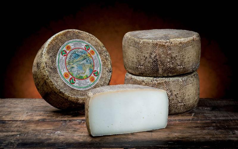 Pecorino vecchio cacio di pienza